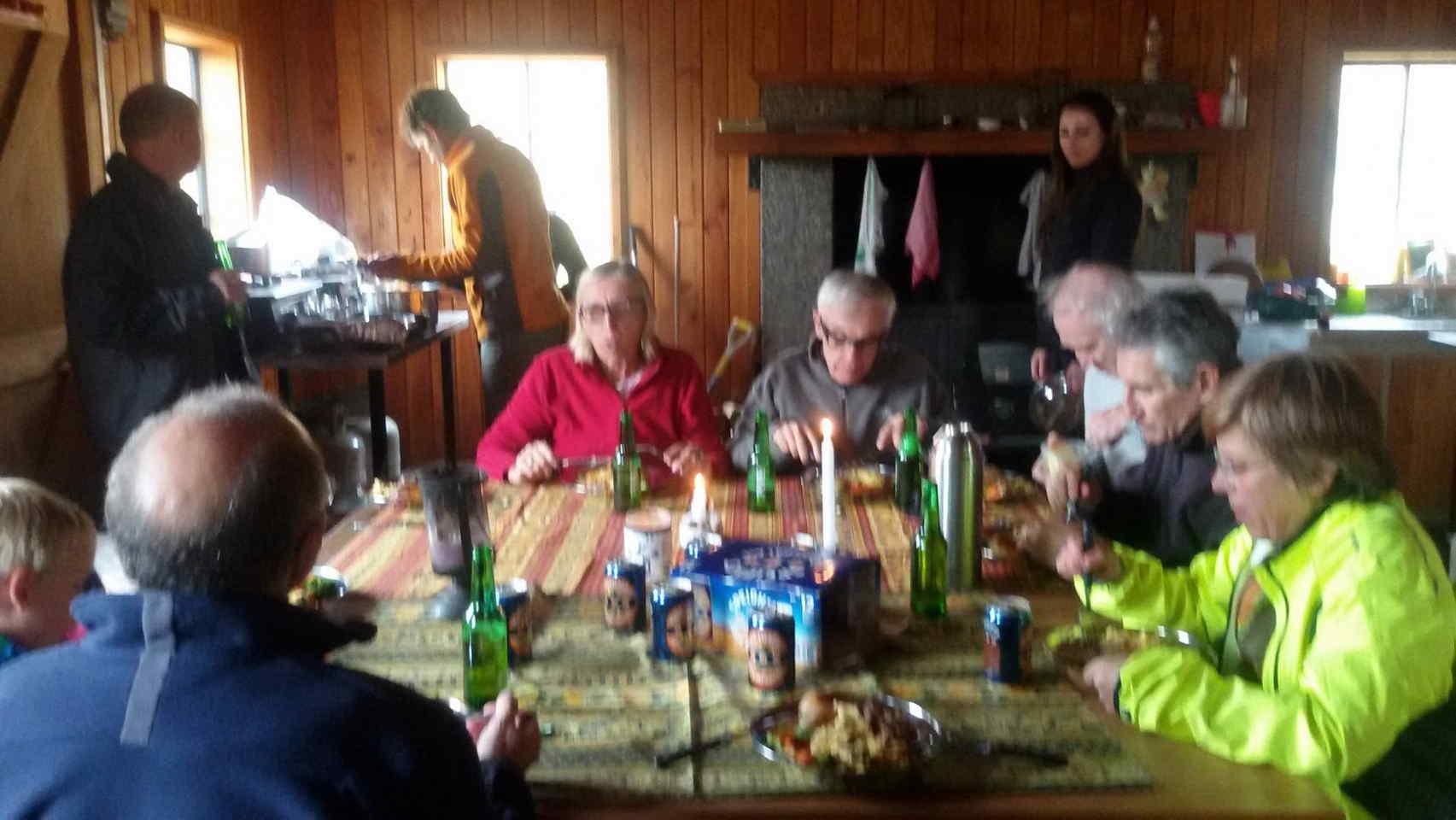 Diner à la
            cabane