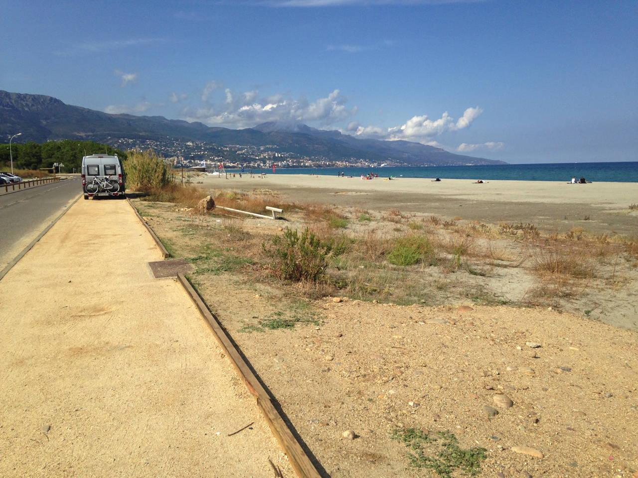 La plage avant Bastia