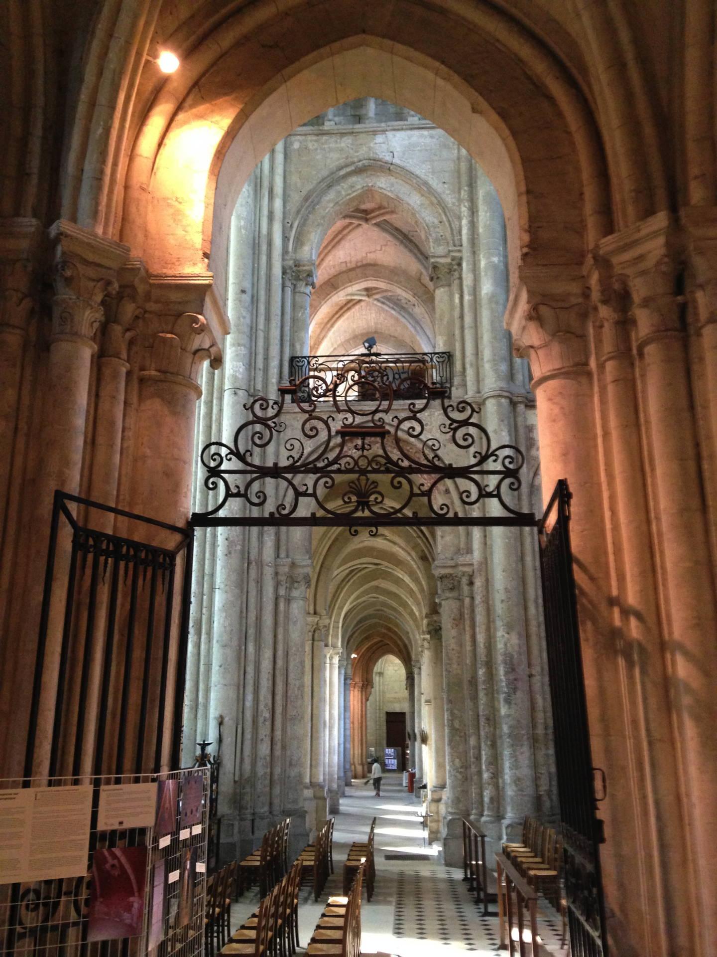 Noyon:
            la cathédrale