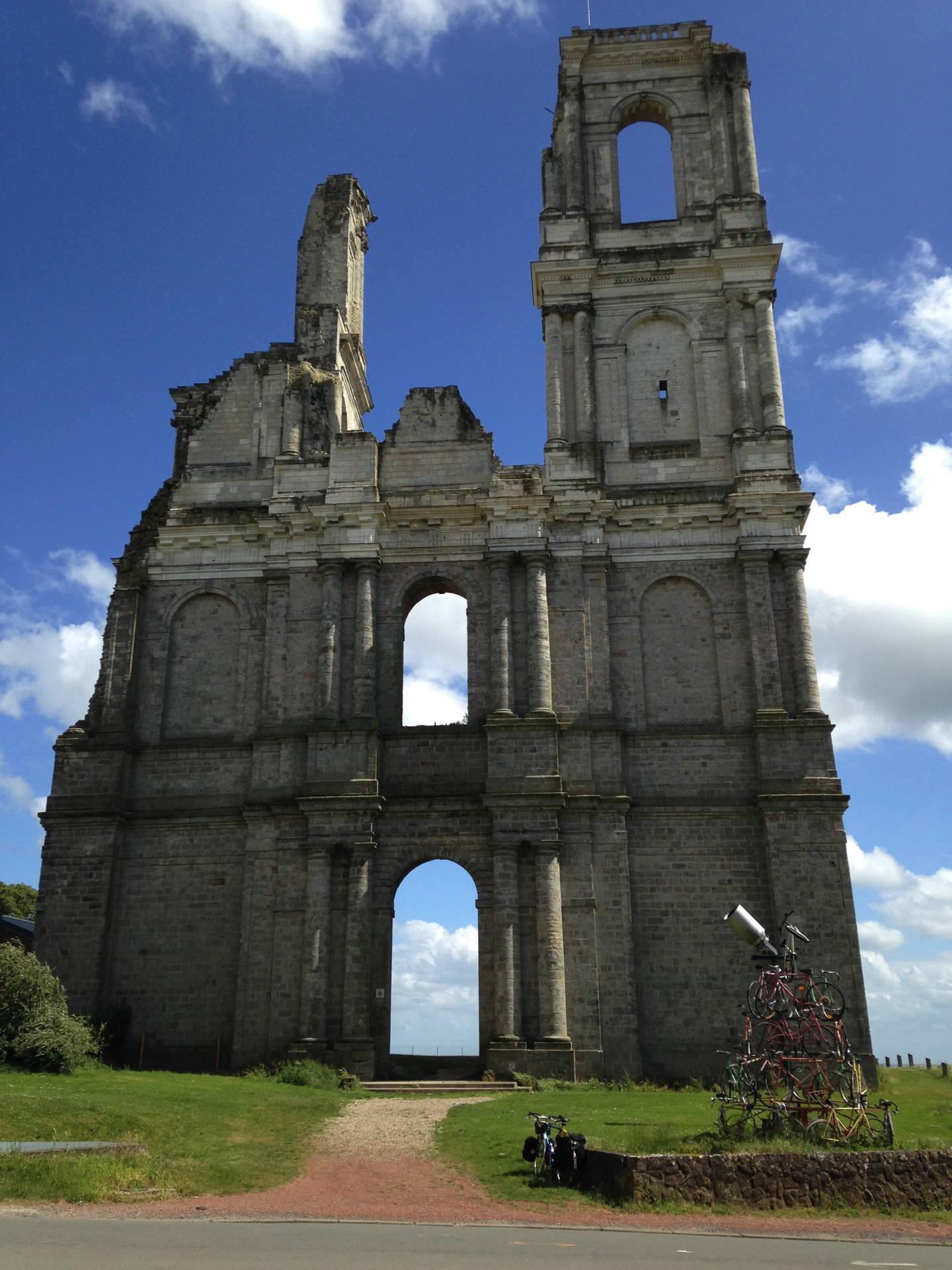 Mont
            Saint Éloi