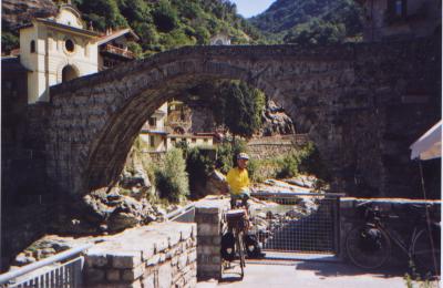 Pont Romain sur le Lys