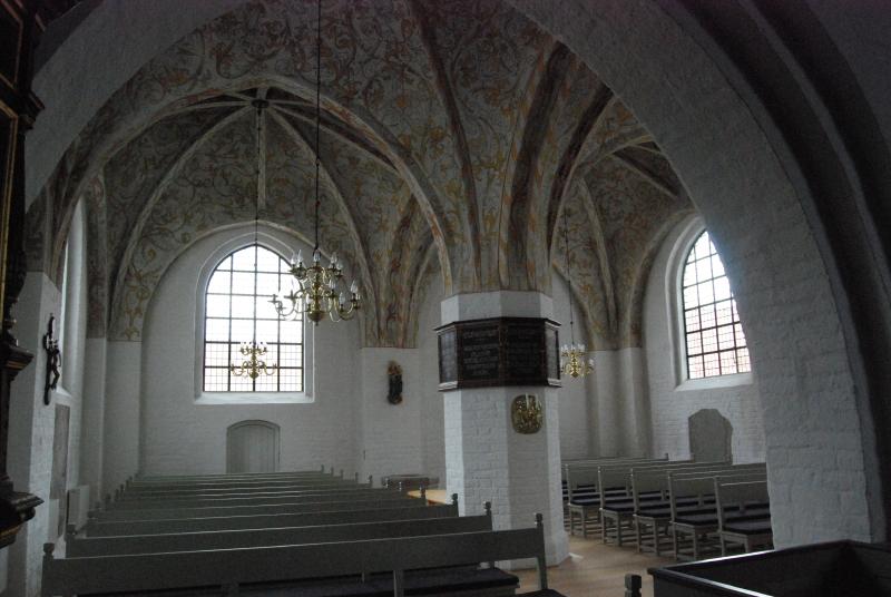 Eglise decoree de fresques