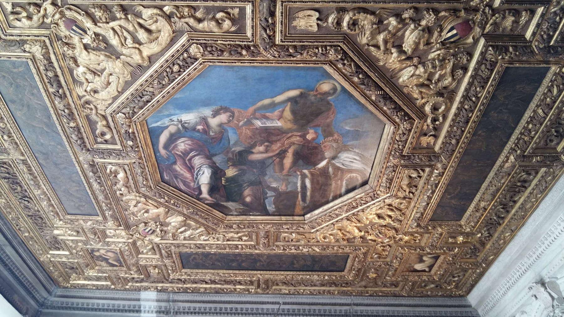 Plafond majestueux